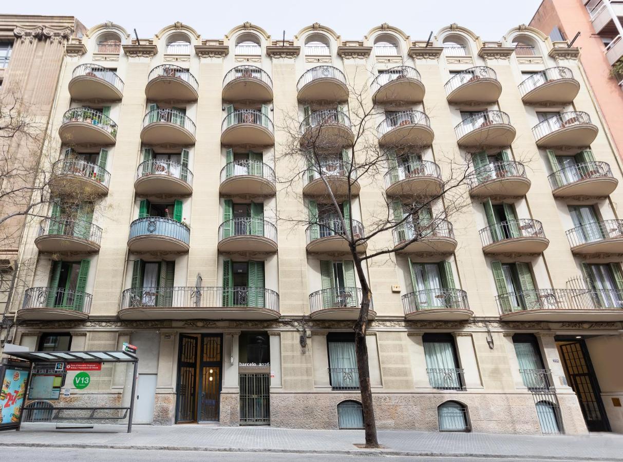Ola Living Diagonal II Apartments Barcelona Luaran gambar