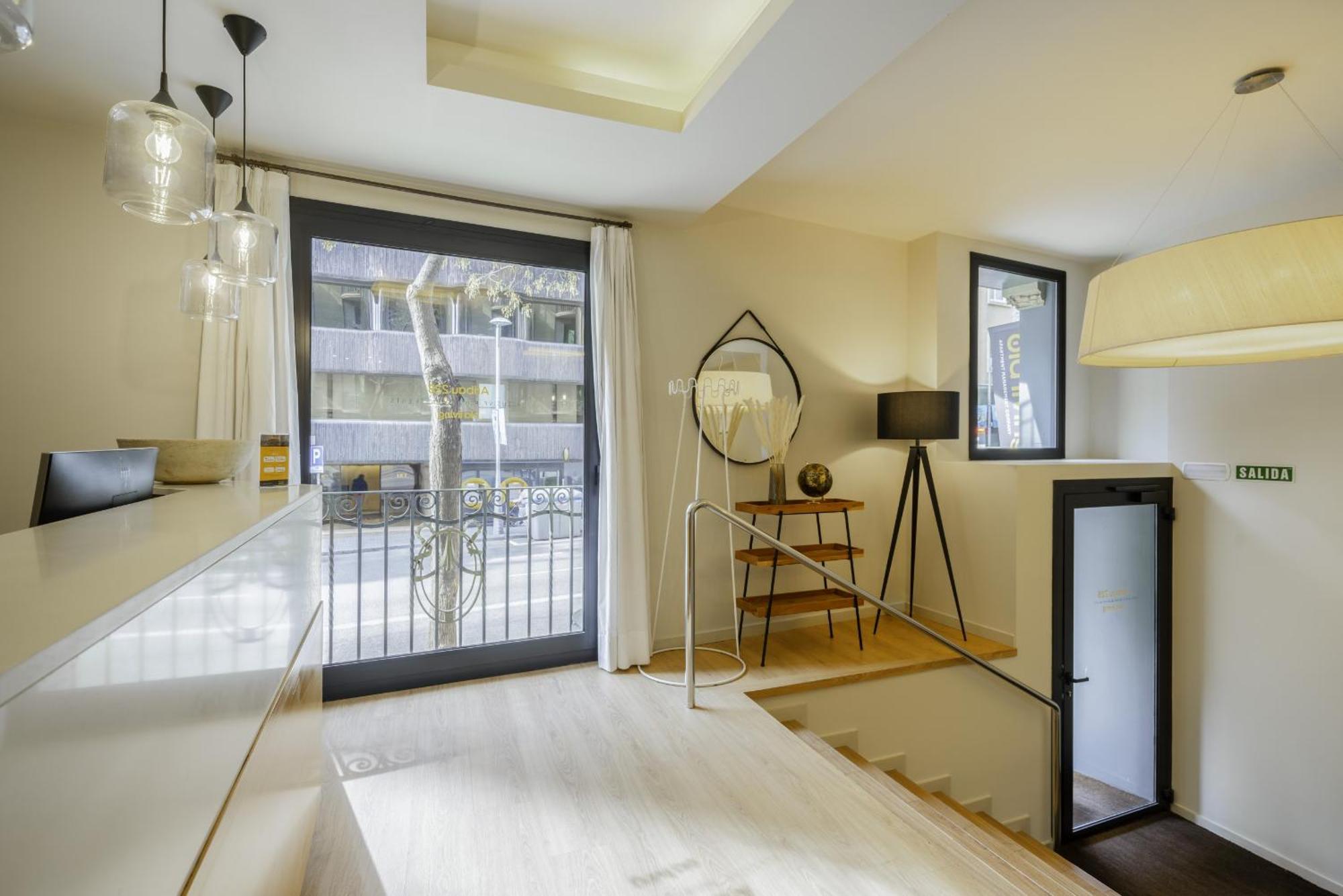 Ola Living Diagonal II Apartments Barcelona Luaran gambar